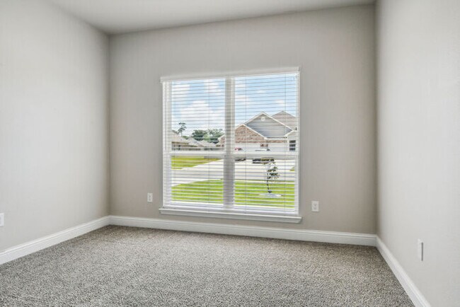 Building Photo - 3055 Sea Oats Dr