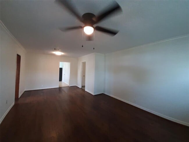 Building Photo - 7607 Moss Rose St