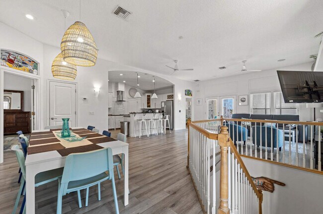 Building Photo - 42 Moody Dr