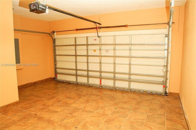 Building Photo - 3488 NE 1st St