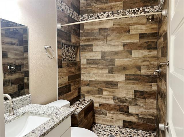 Building Photo - 201 Kirksey St