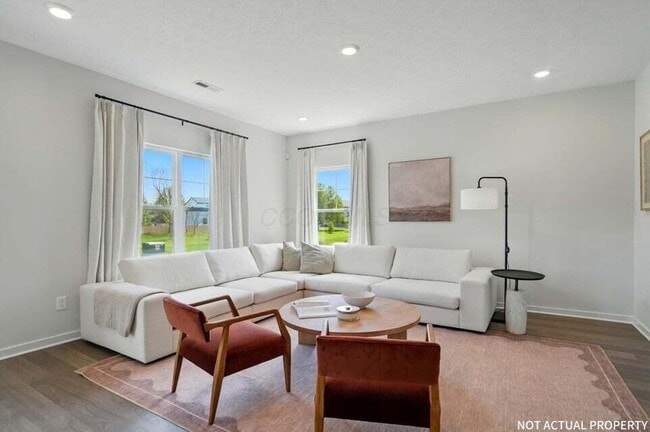 Building Photo - 143 Brookside Dr