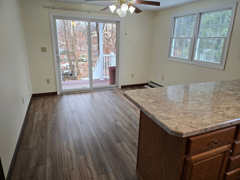 Building Photo - 1 Pinardville Heights Rd