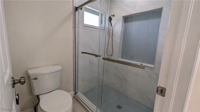 Building Photo - 1254 NW 37th Pl