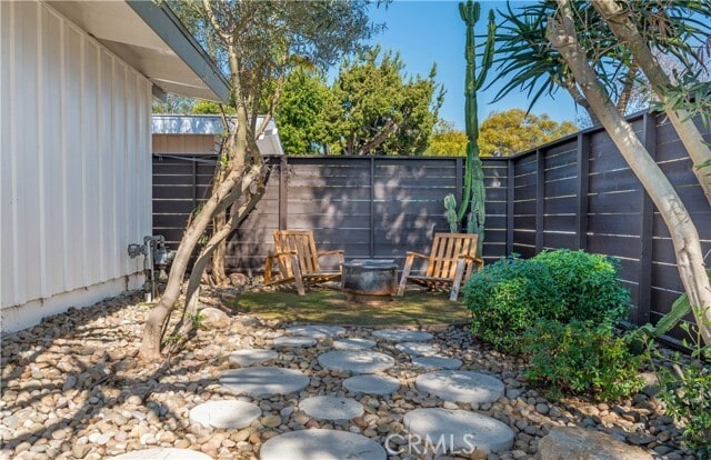 Building Photo - 3269 Karen Ave