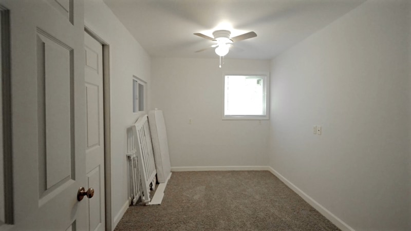 Building Photo - 307 W College Ave