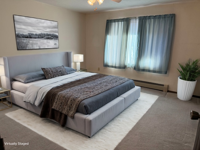 Building Photo - 5105-5105 W 45th St