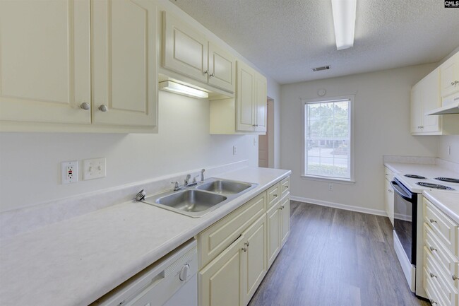 Building Photo - 229 Deer Hound Trail