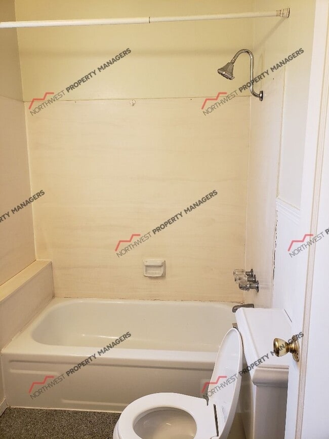Building Photo - STATUS: AVAILABLE | R122 | $1895