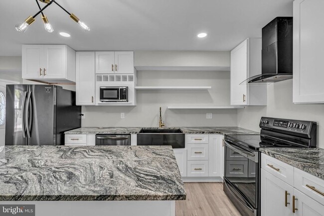 Building Photo - 5319 Satterfield Dr