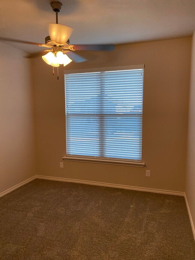 Building Photo - Beautiful Brand New Tim Roten Custom Brick...