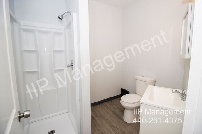 Building Photo - 3650 E 140th St