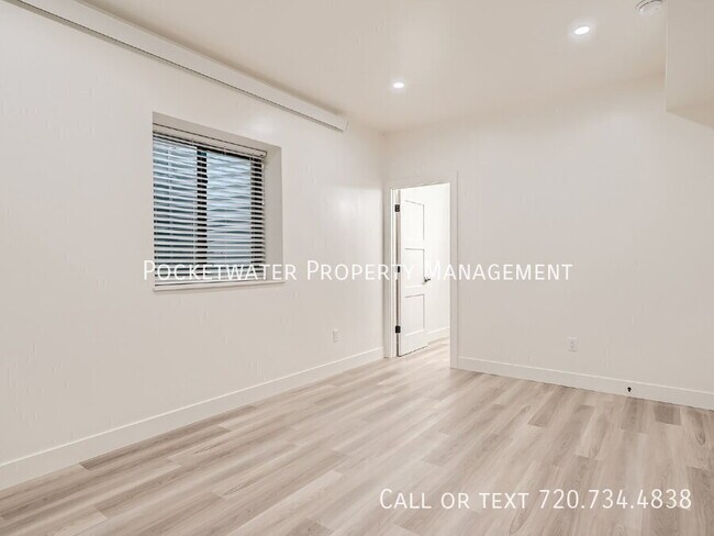Building Photo - 3595 Darley Ave
