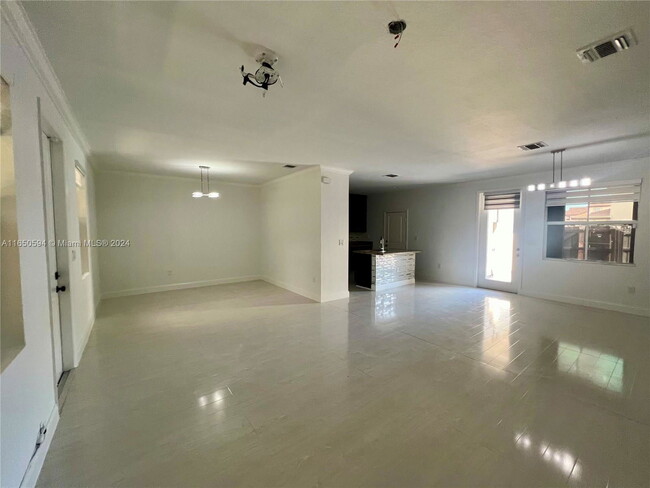 Building Photo - 24473 SW 115 Ct