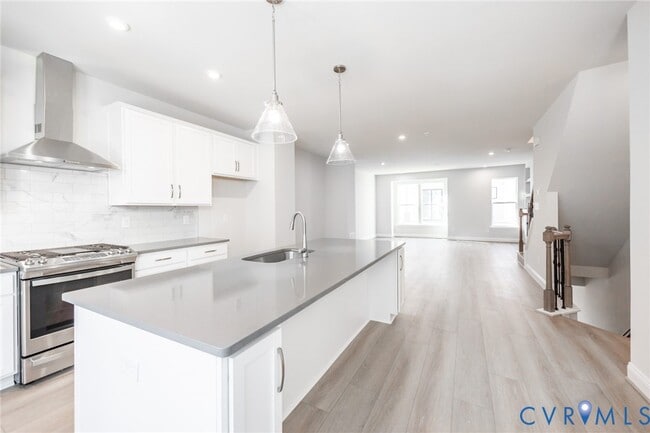 Building Photo - 5422 Gillies Creek Mews