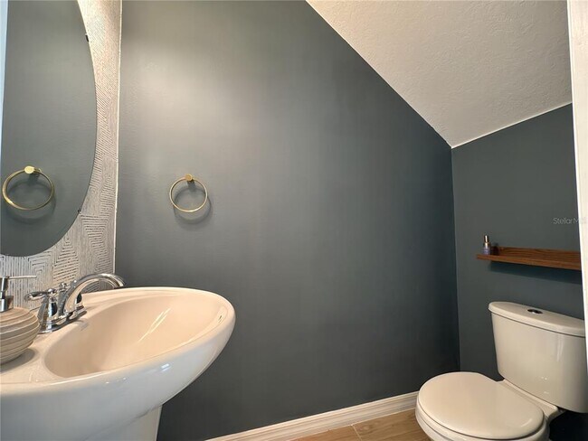 Building Photo - 2962 Voyager Ave