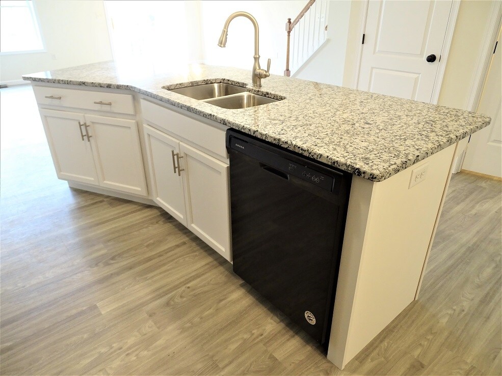 Building Photo - 349 Cedar Holw