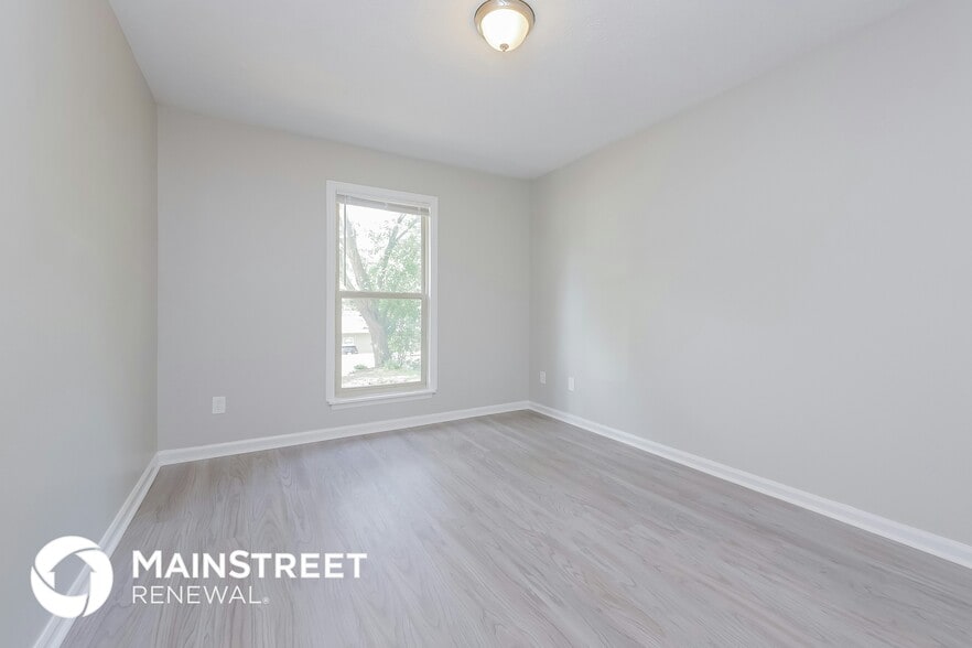 Building Photo - 8236 Greenmar Way