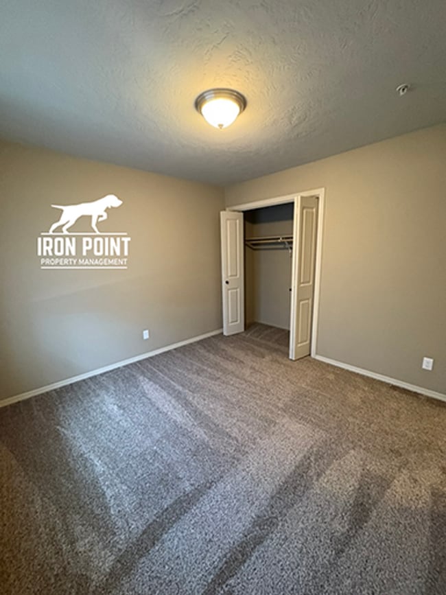 Building Photo - 16559 N Profit Cir