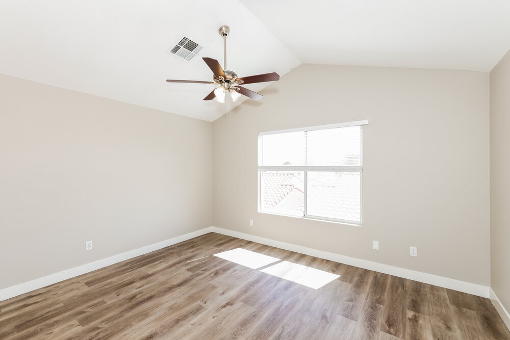 Building Photo - 104 Escada Ln