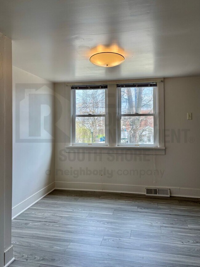 Building Photo - 430 Keilman St