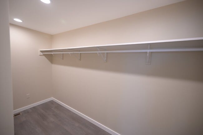 Building Photo - New 3 bed 2 bath home in Carlsborg