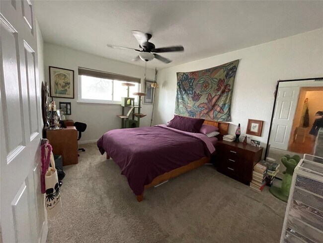 Building Photo - 900 S Lamar Blvd