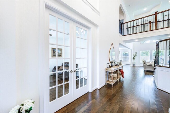 Building Photo - 4055 Woodland Meadow Dr