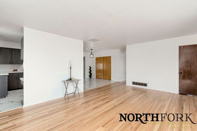 Building Photo - 4-Bedroom Home with Pasture Option in Nampa