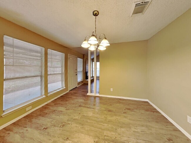 Building Photo - 5402 Sweetwind Ln