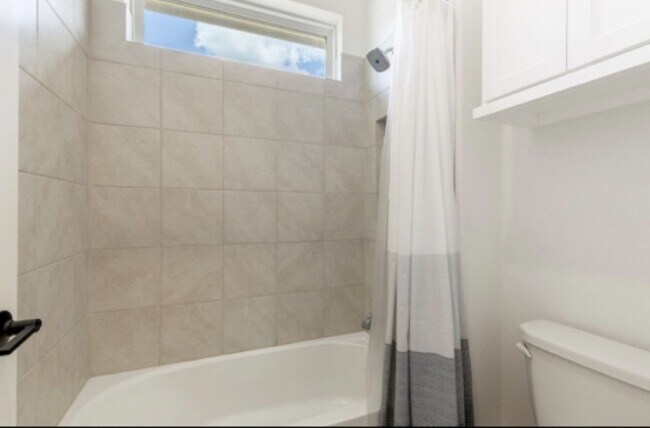 Building Photo - 25003 Stella Fls Ln