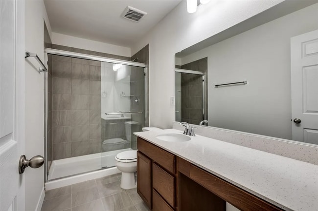 Building Photo - 749 Windsor Dr