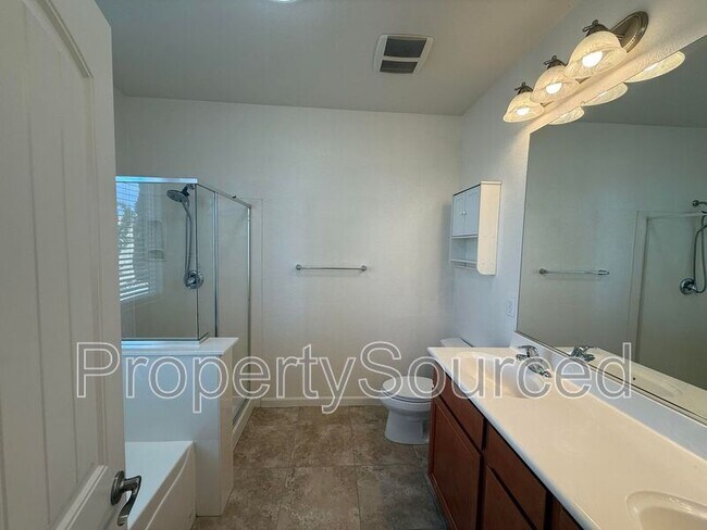 Building Photo - 333 Catmint St
