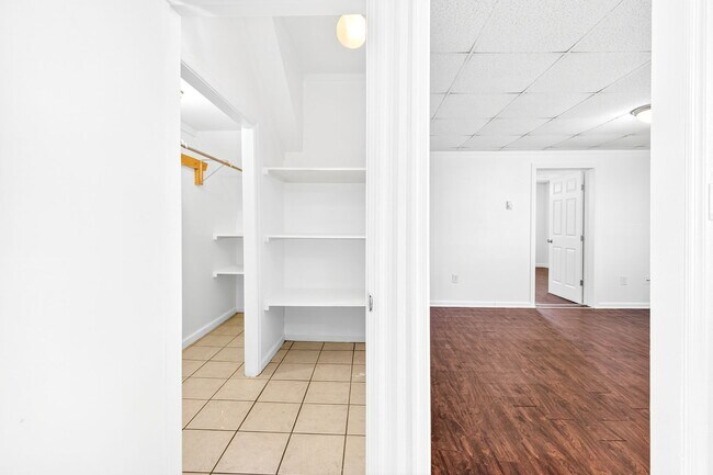Building Photo - 1216 Brandywine St