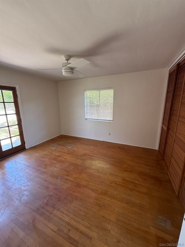 Building Photo - 950 Stratford Ct