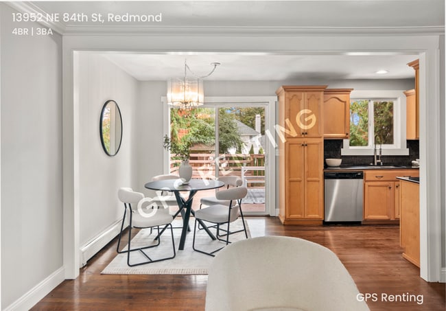 Building Photo - 13952 NE 84th St