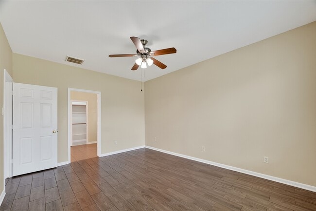 Building Photo - 2711 Shallow Falls Ct