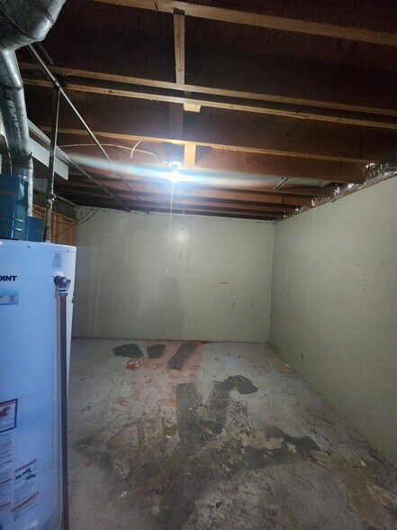 Building Photo - 91 Lansing St