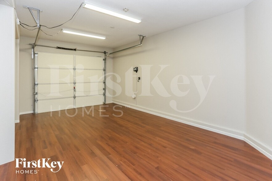 Building Photo - 6700 Rio Sands Ct