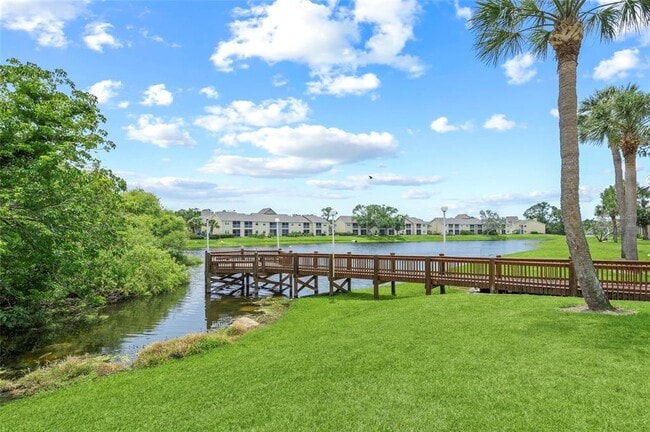 Building Photo - 4037 Crockers Lake Blvd