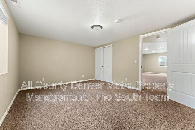 Building Photo - 7680 Elk Ct