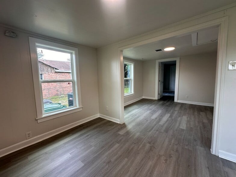 Building Photo - 2516 Ivy St