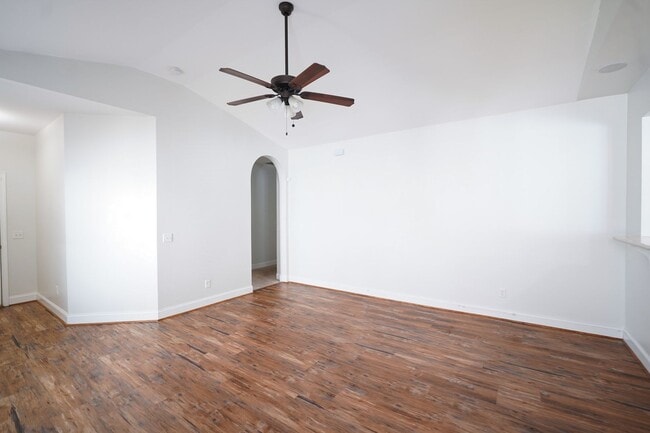 Building Photo - Available Soon!