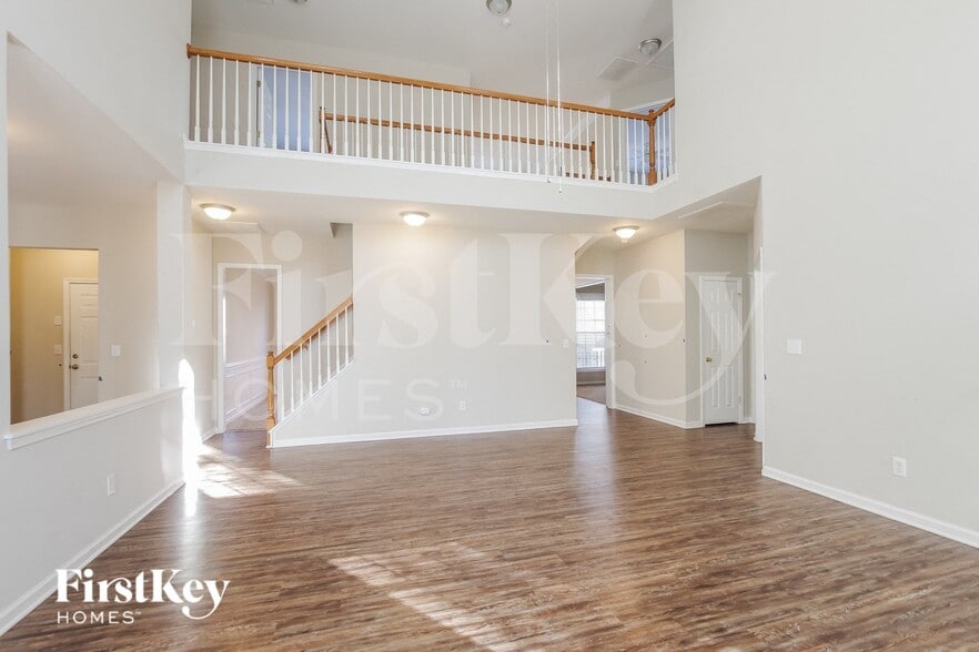 Building Photo - 3014 Oconee Ln