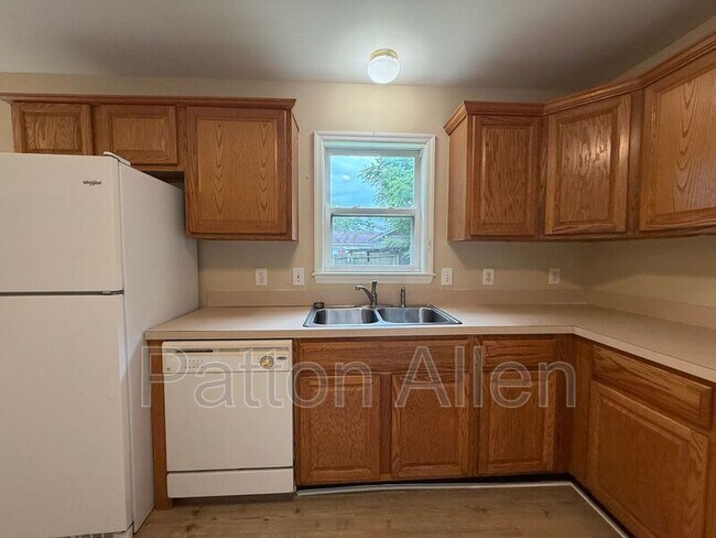 Building Photo - 115 Starnes Cove Rd
