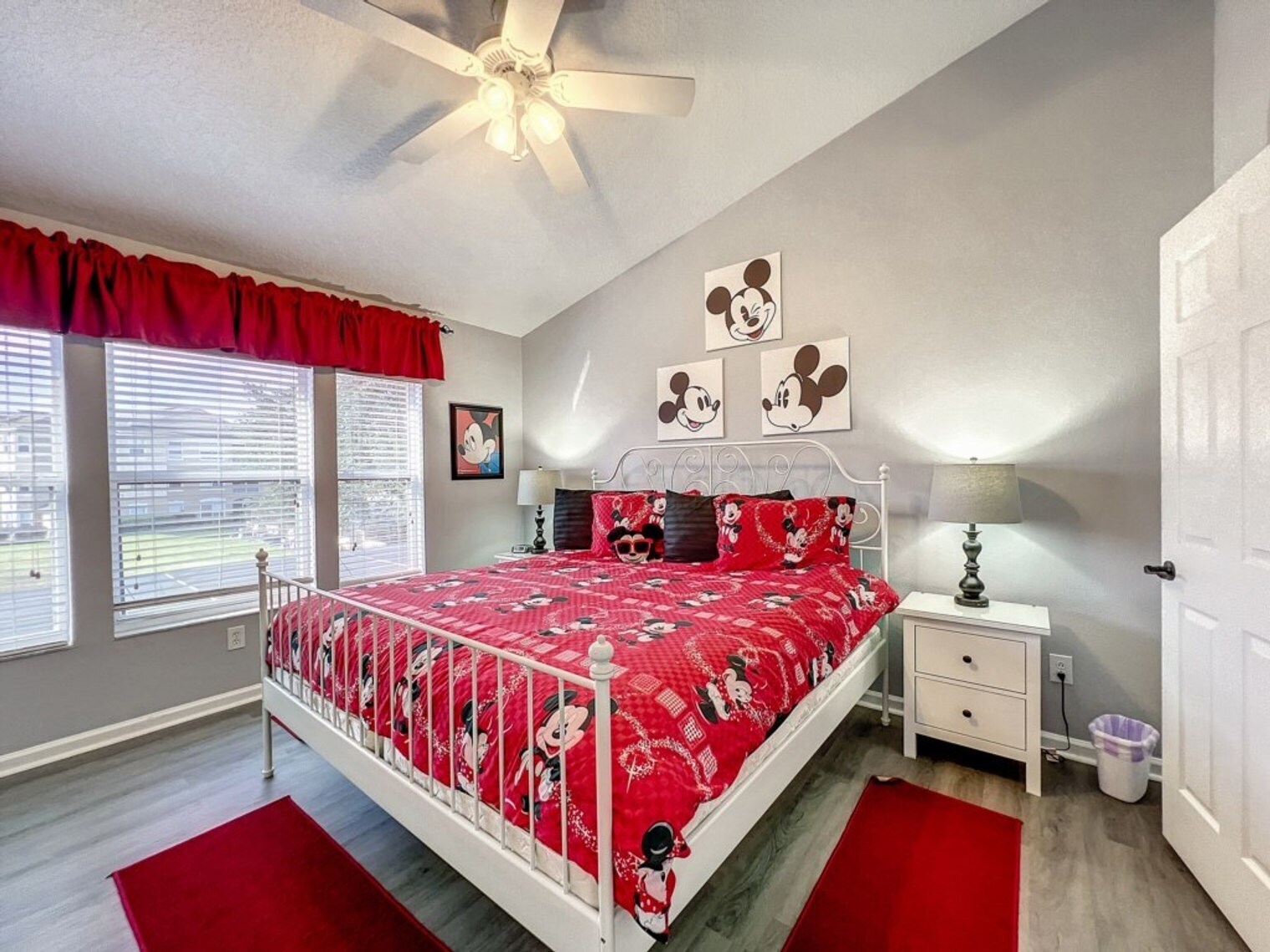 Building Photo - 2314 Silver Palm Dr