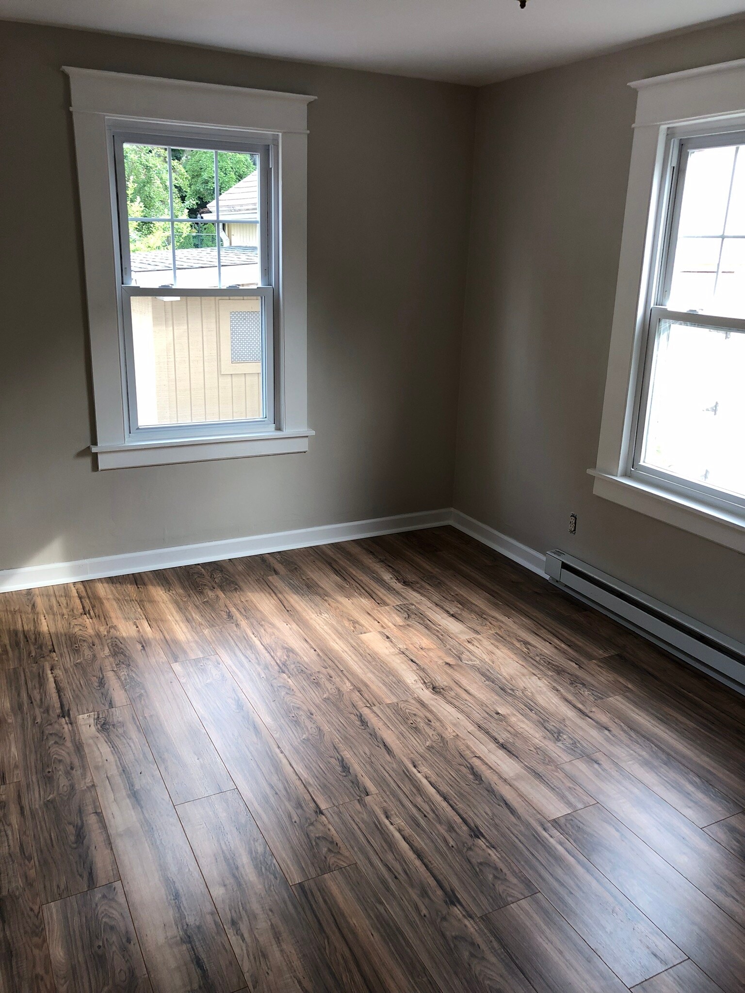 First bedroom - 20 Highwood Ave