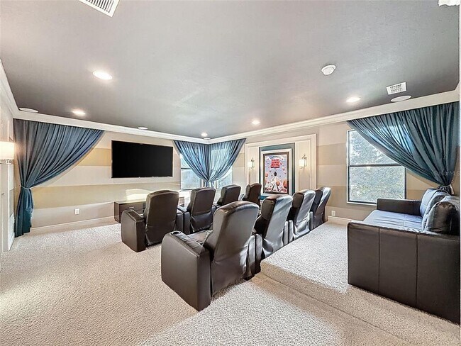 Building Photo - 10701 Laurel Vista Way