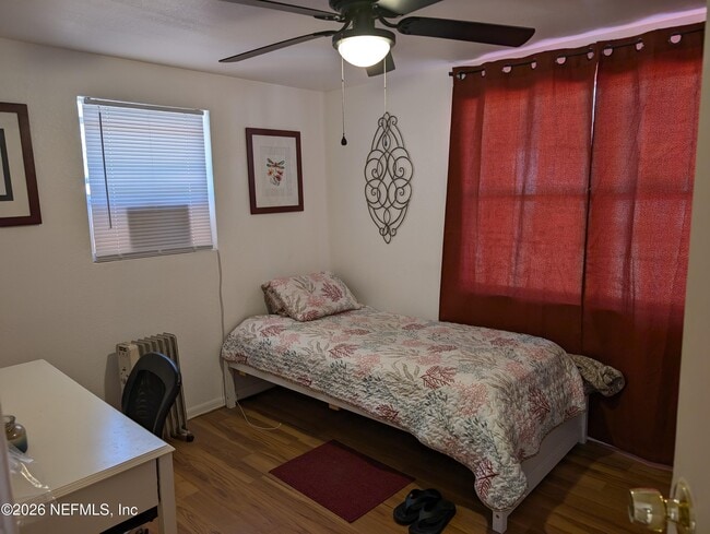 Building Photo - 231 5th Way