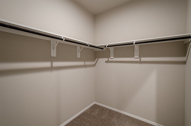 Building Photo - 13966 Fort Ward Way